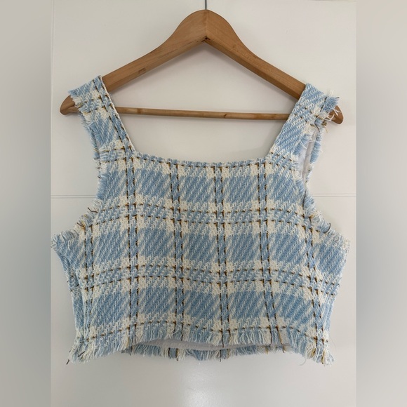 Endless Rose Cropped Tweed Top, size large. - Picture 3 of 7